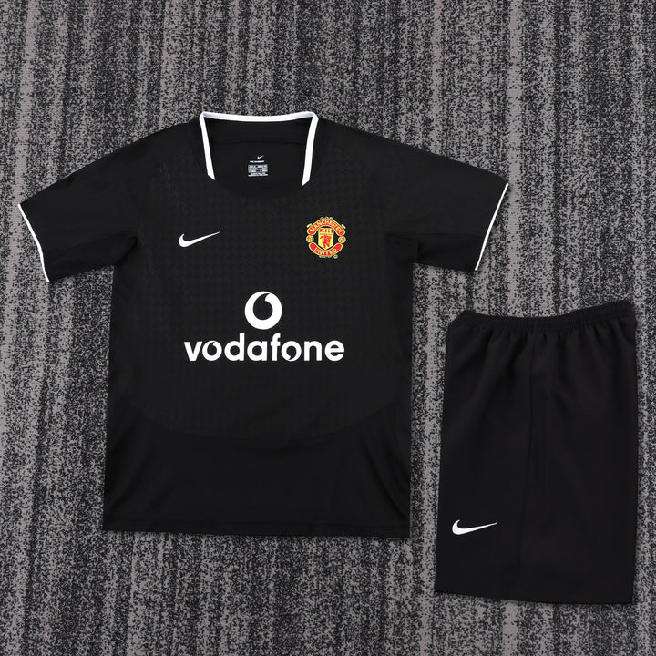 Manchester United 03/04 Children's Away Retro Set