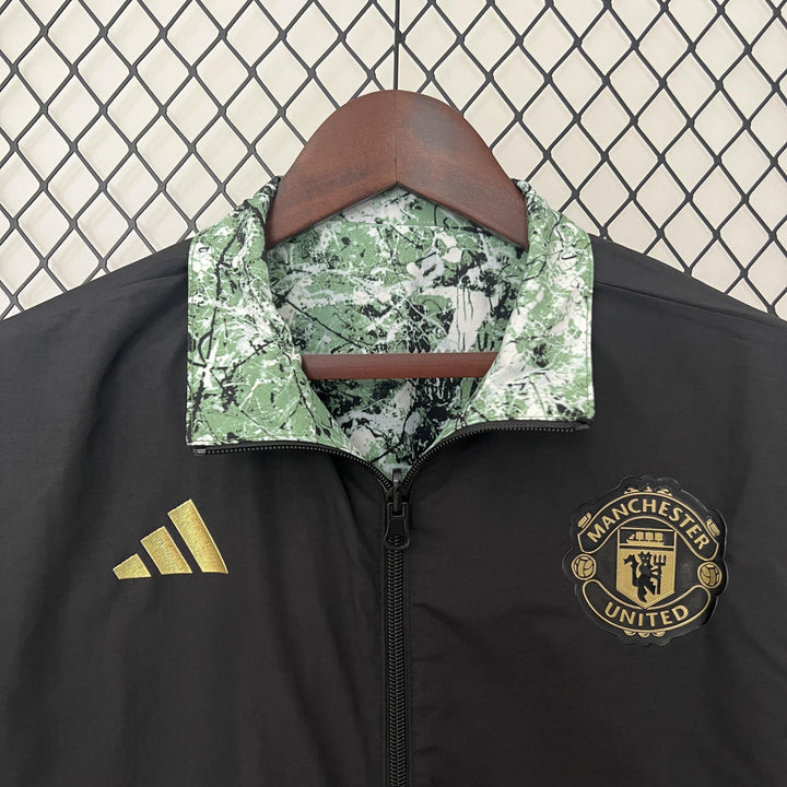Manchester United Reversible Windbreaker Jacket - Black/Green