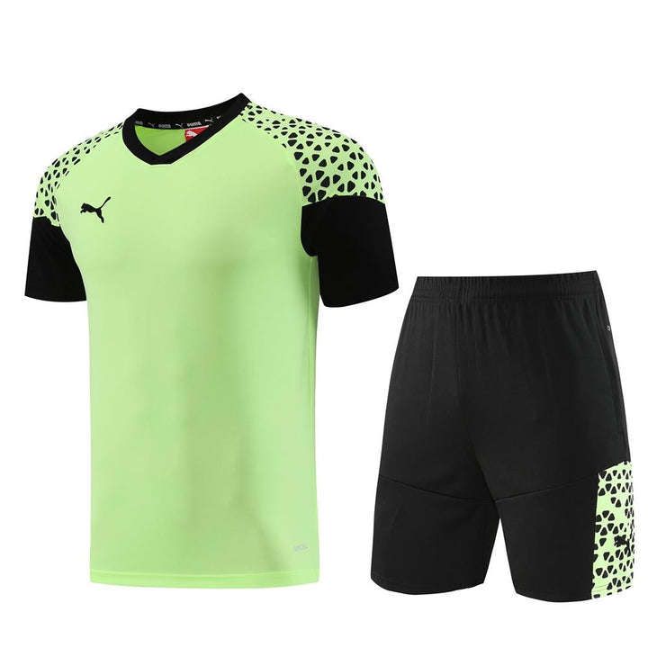 Puma Training Kit - Bright lime green