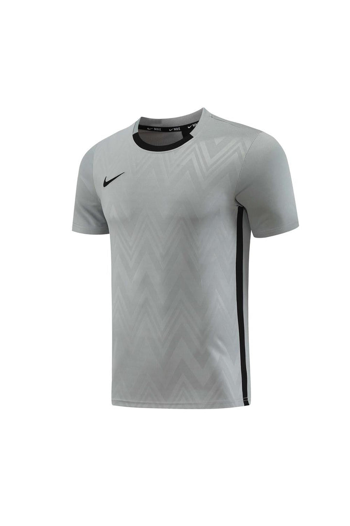 Nike Training Shirt - Grey