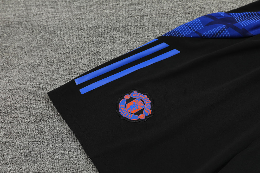 Manchester United 2024/25 Training Short - Black/Dark Blue