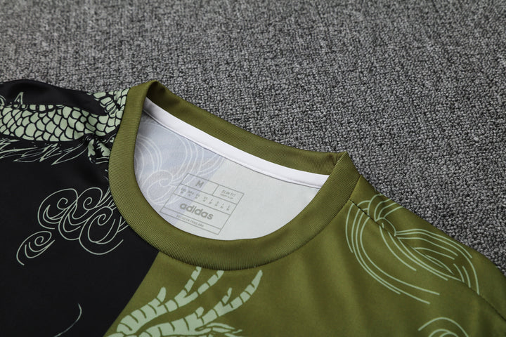 Real Madrid 2025/26 Training Kit - Black/Moss Green