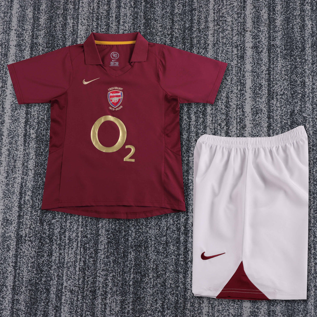 Arsenal 05/06 Children's Home Retro Set