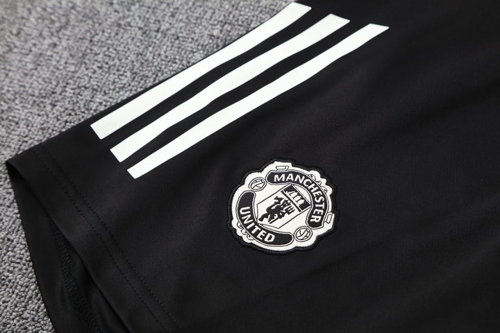 Manchester United 2025/26 Training Kit - White