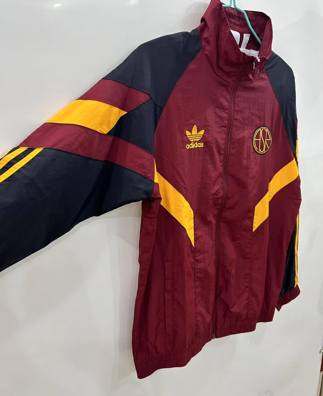 Roma Windbreaker Jacket - Burgundy