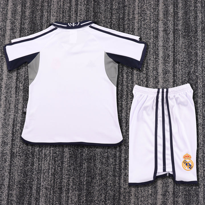Real Madrid 00/01 Children's Home Retro Set