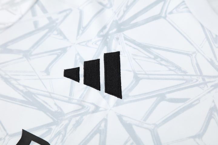 Real Madrid 2025/26 Training Kit - White II