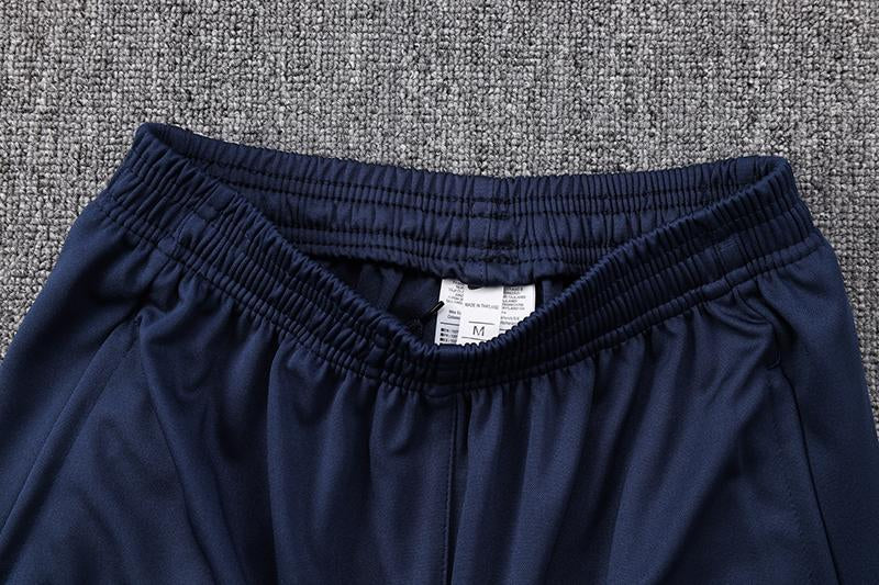 Nike Training Set - White/Navy Blue