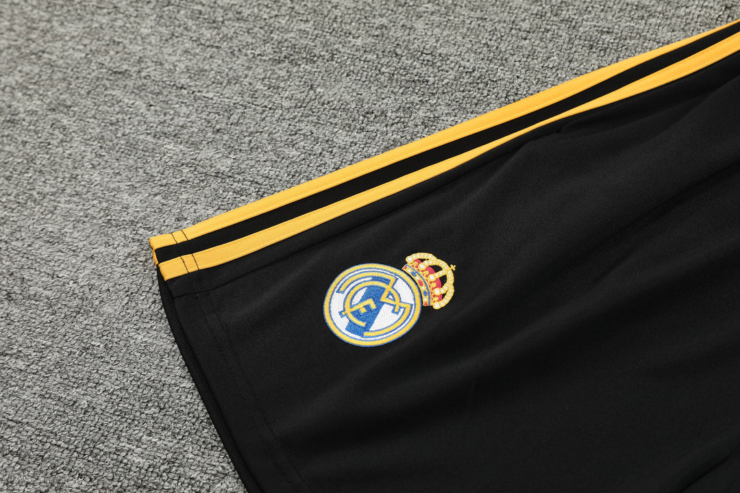 Barcelona 2024/25 Training Short - Black/Yellow II