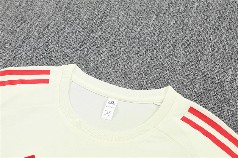 Liverpool 25/26 Training Shirt - Off-White
