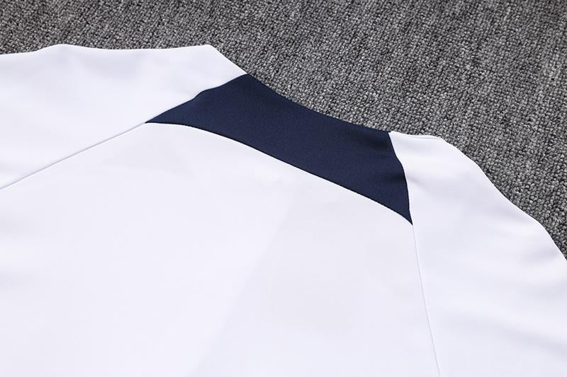 Nike Training Set - White/Navy Blue