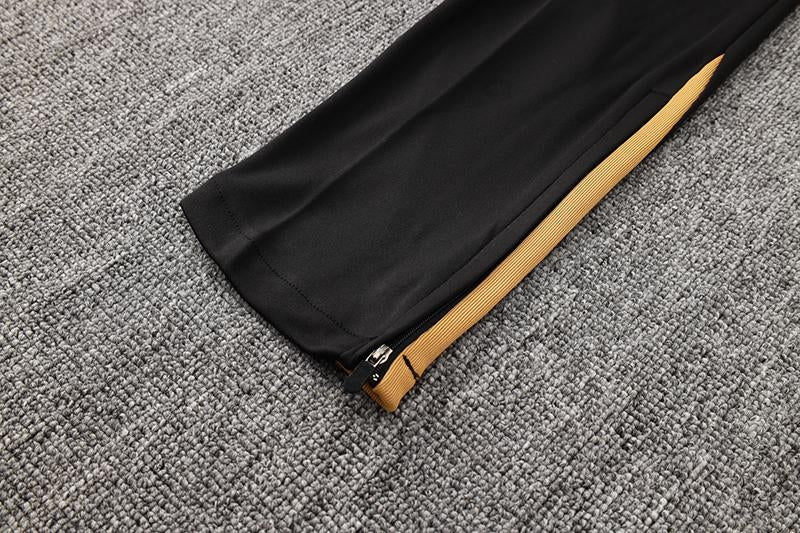 Nike Training Set - Black/Golden