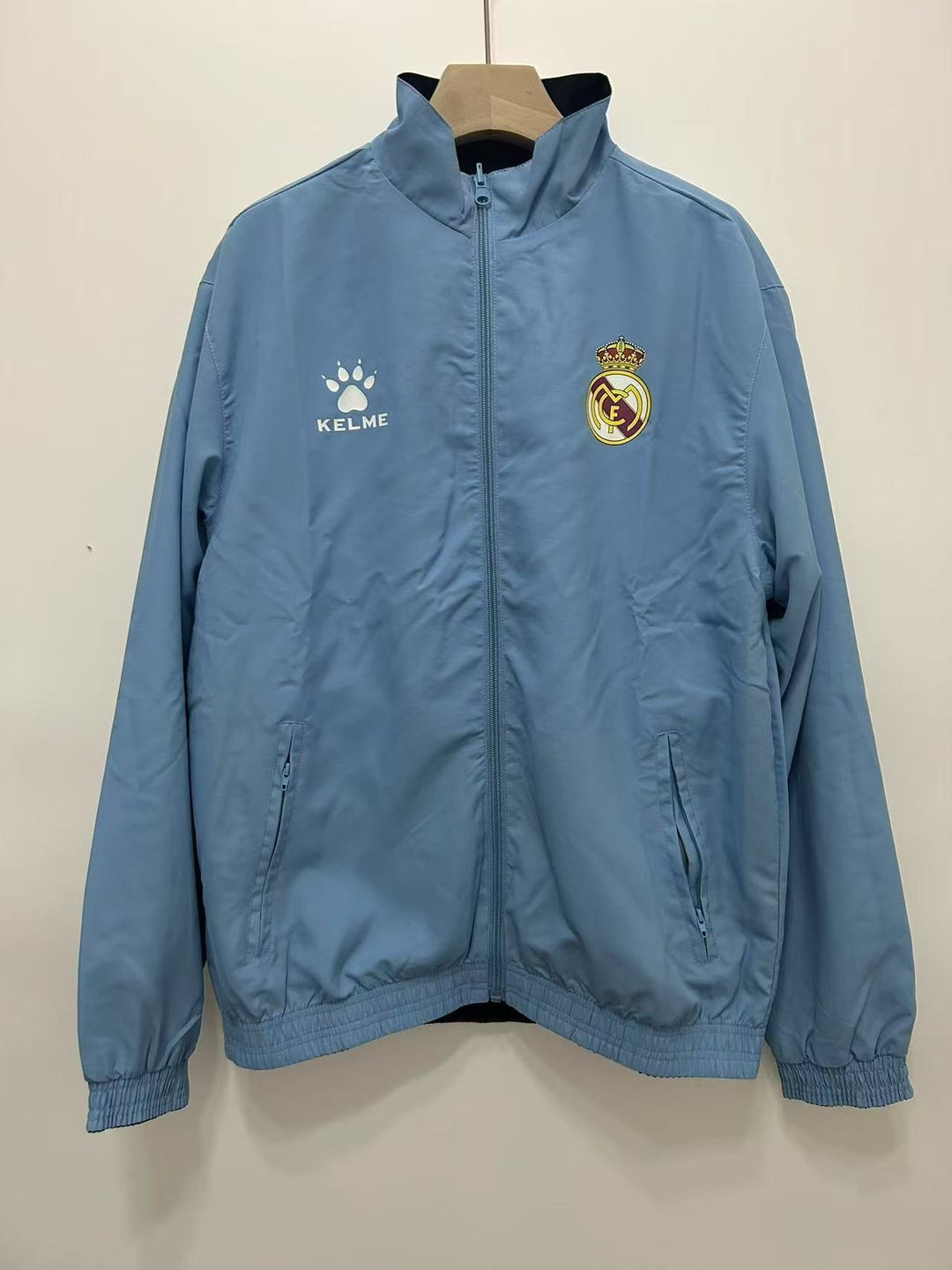 Real Madrid 1997/98 Reversible Windbreaker Jacket - Black/Light Blue