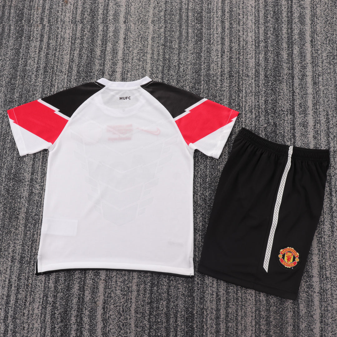Manchester United 11/12 Children's Third Retro Set