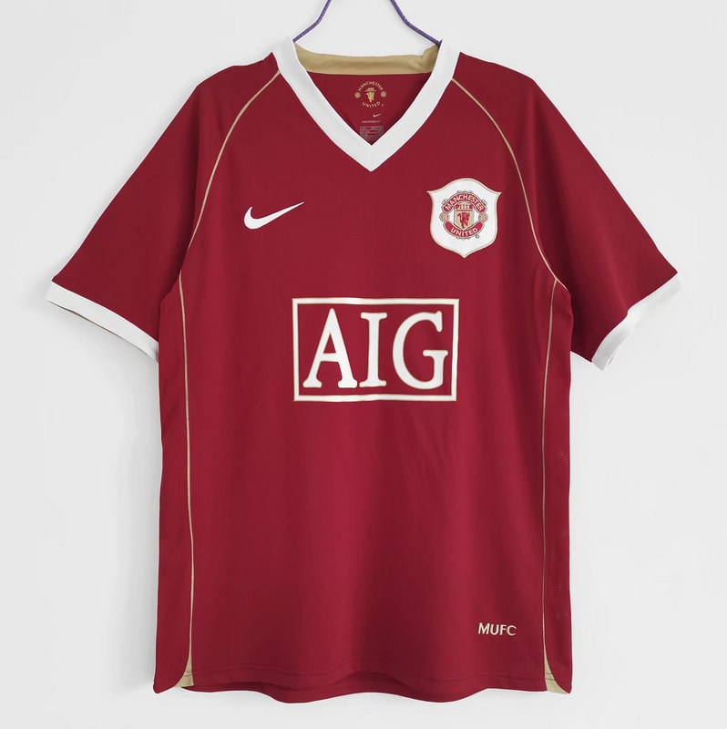 Manchester United 2006/07 Home Retro Shirt