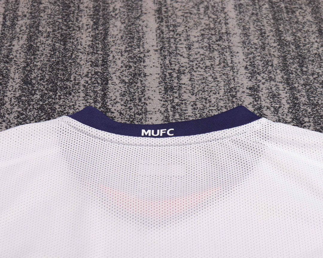 Manchester United 08/09 Children's Away Retro Set
