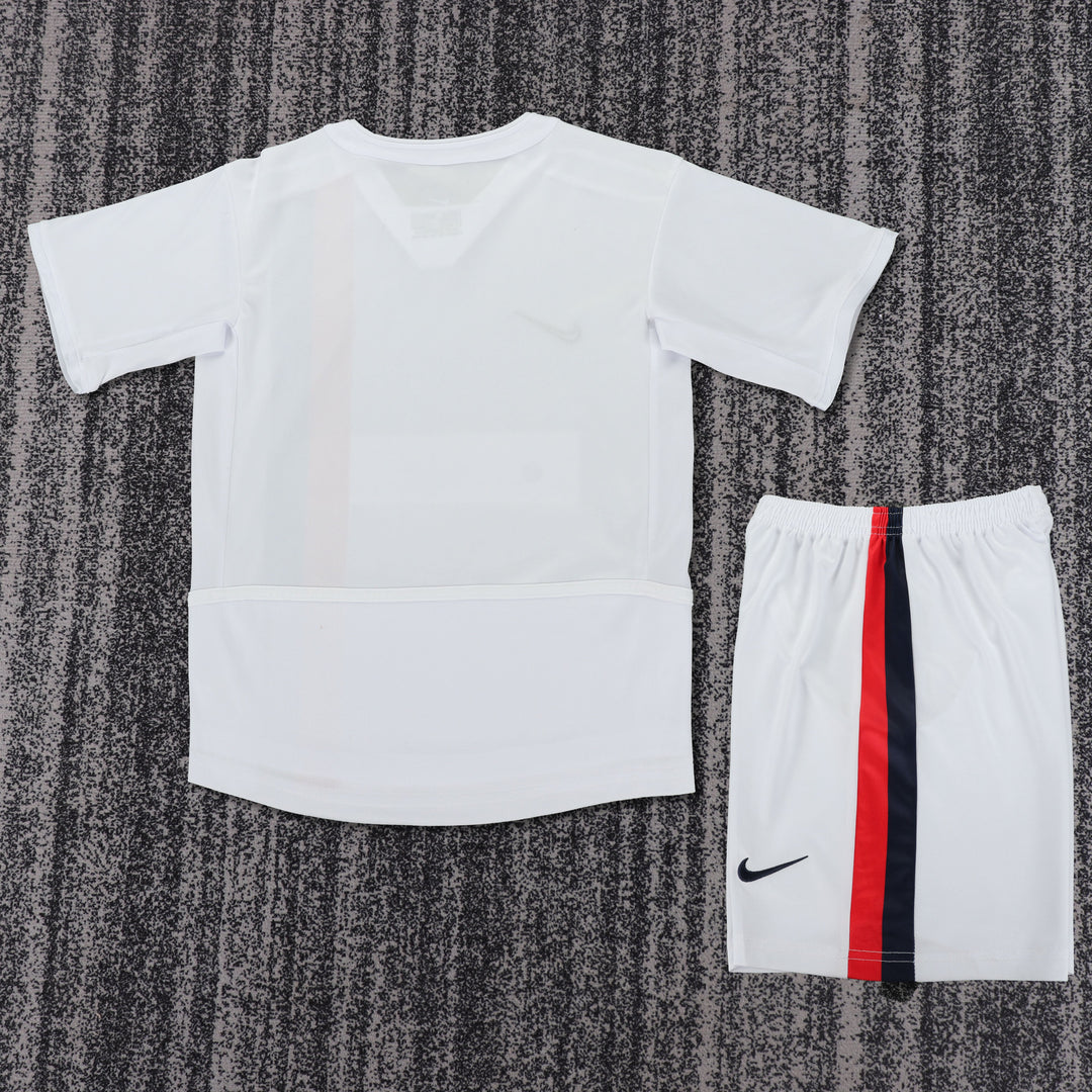PSG 02/03 Children's Away Retro Set