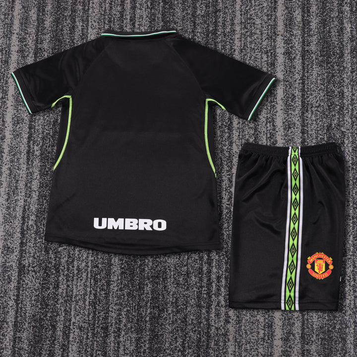 Manchester United 98/99 Children's Third Retro Set