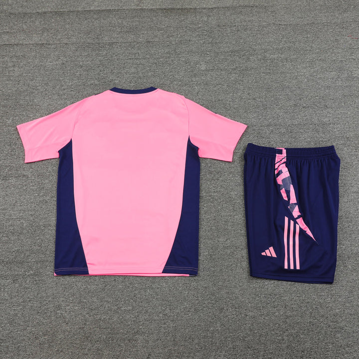 Arsenal 2024/25 Training Kit - Pink