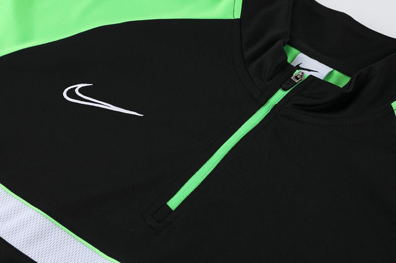 Nike Training Set - Black/Green