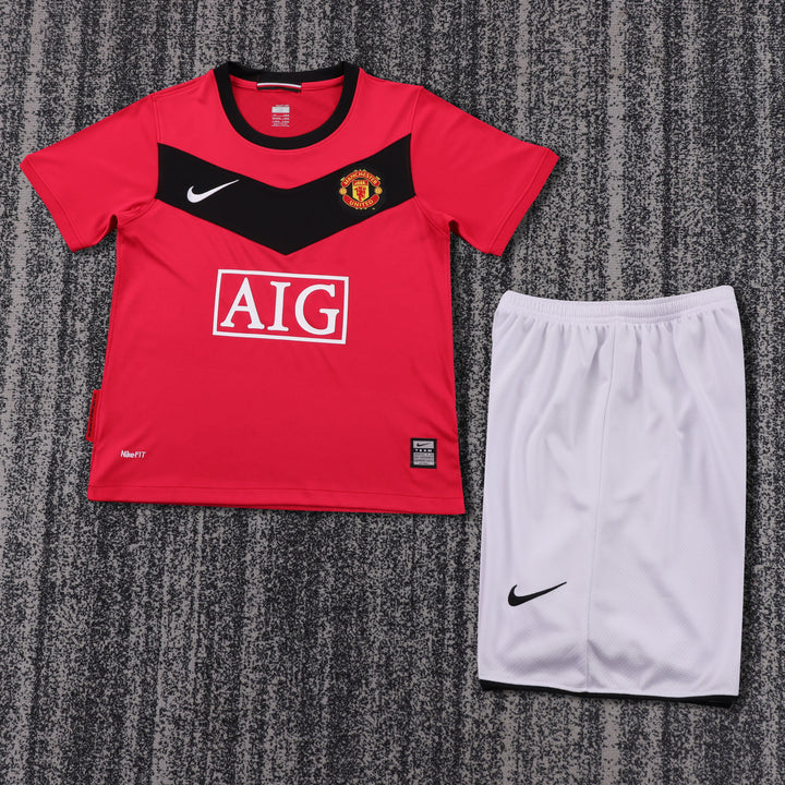 Manchester United 09/10 Children's Home Retro Set