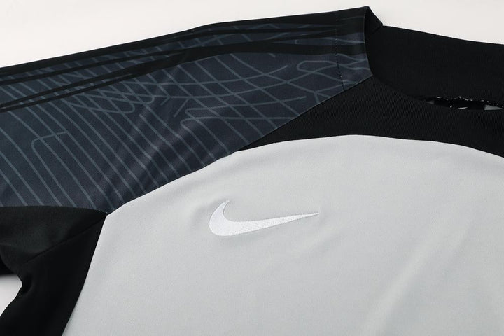 Nike Training Kit - Black/Light Grey