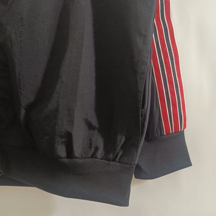 Manchester United Windbreaker Jacket - Black/Red