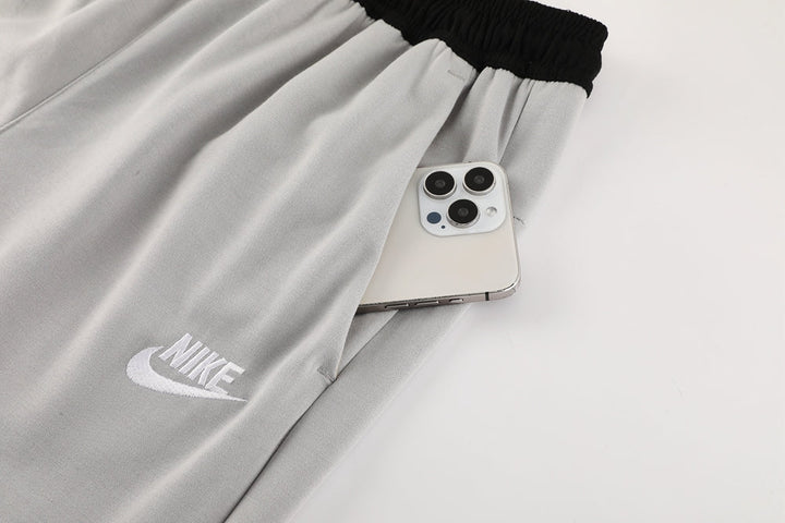 Nike Tech Fleece Set – Light Grey/Black