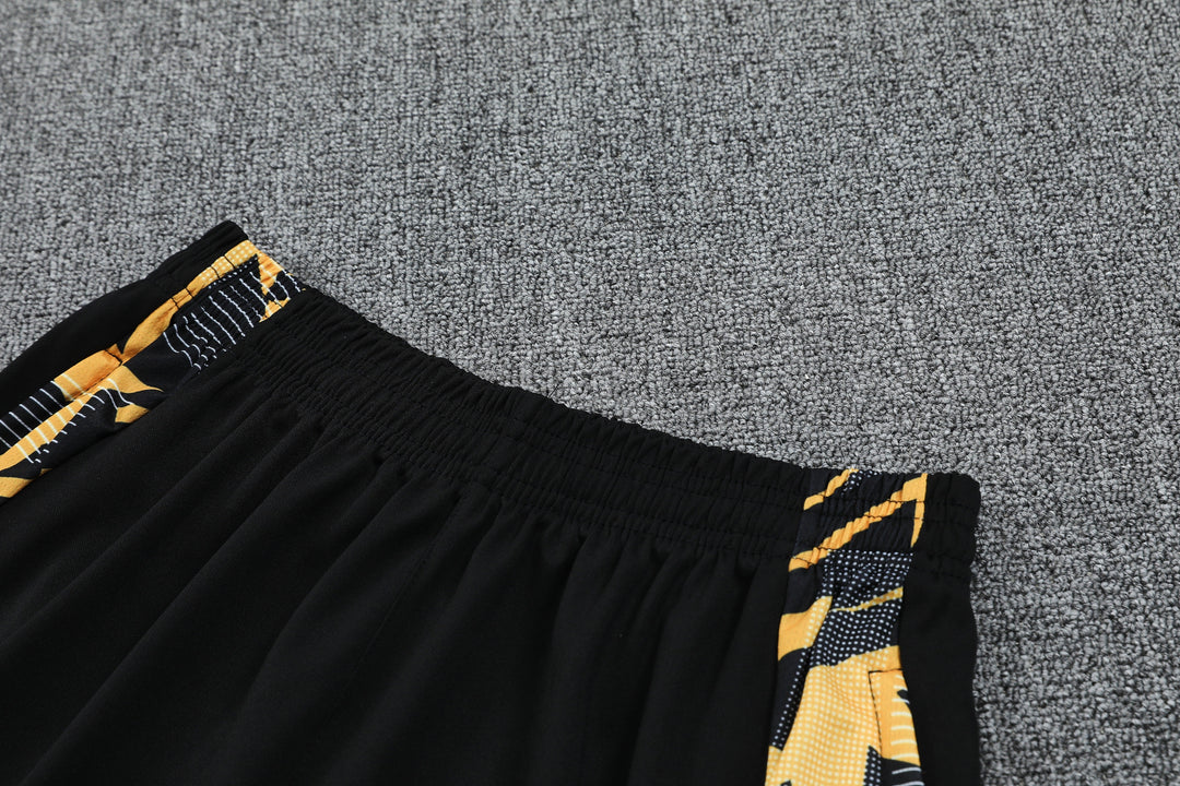 Real Madrid 2024/25 Training Short - Black/Yellow