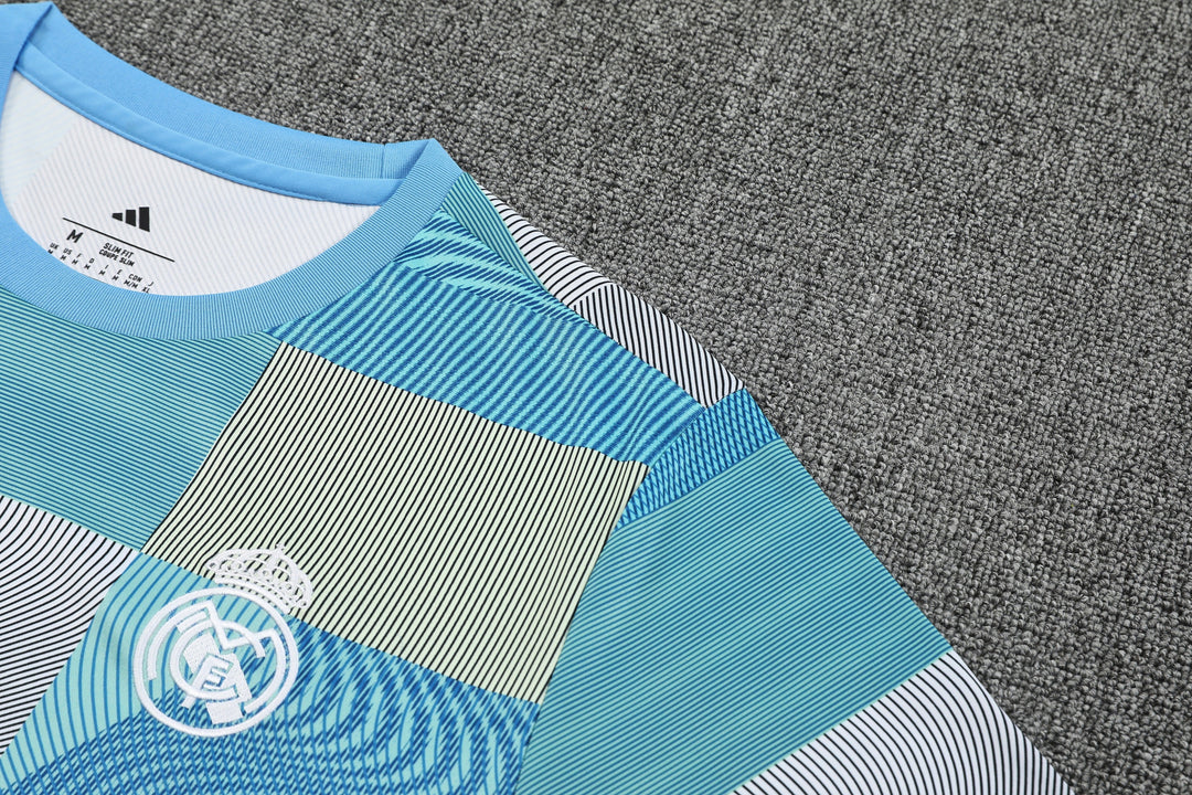 Real Madrid 2025/26 Training Shirt - Turquoise