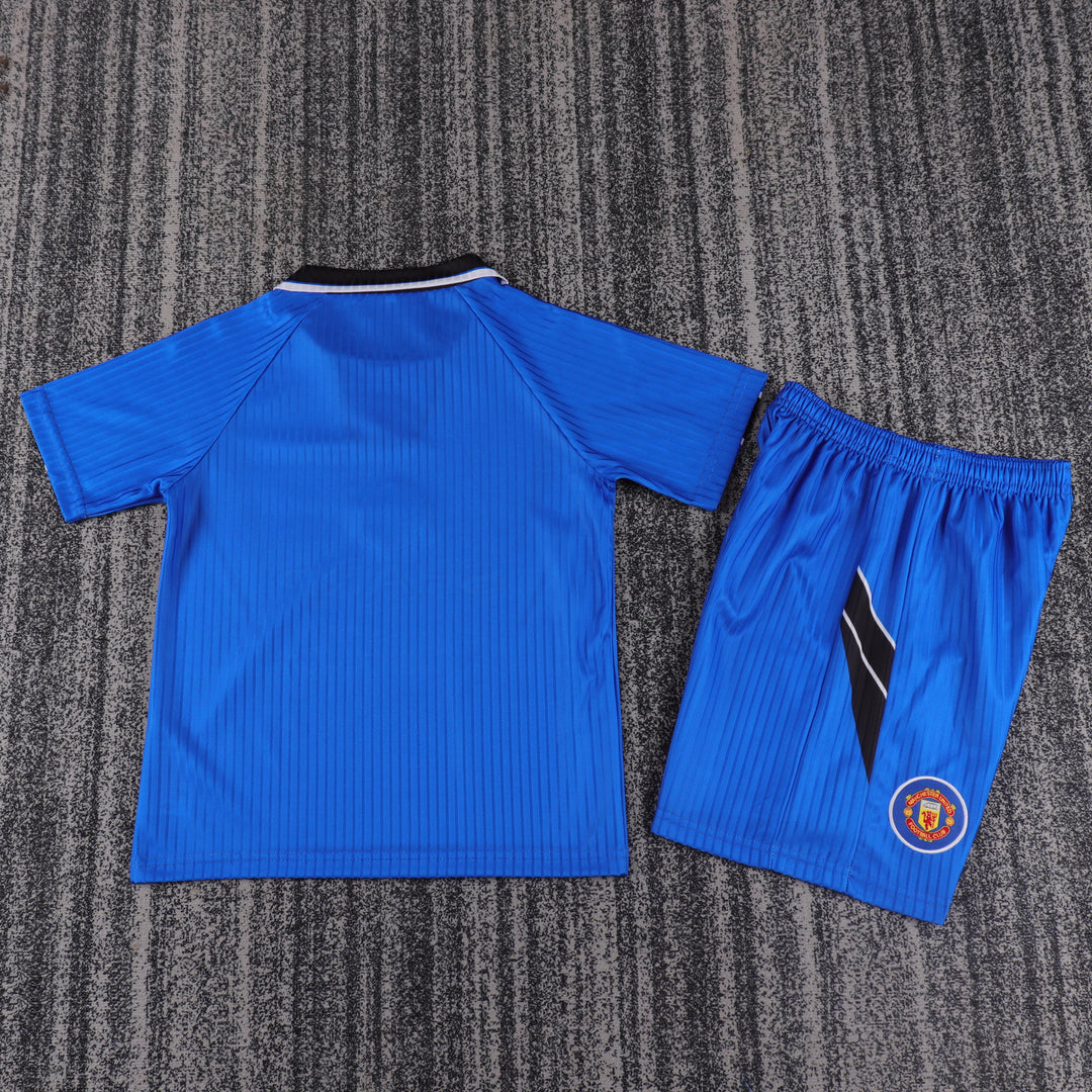 Manchester United 96/97 Children's Third Retro Set