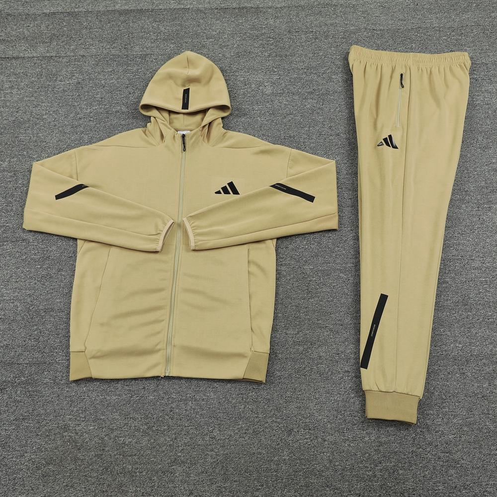 Adidas Tech Fleece Set – Beige