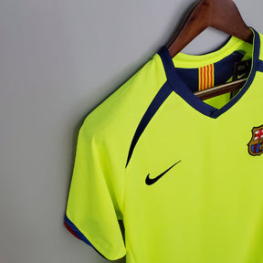 Retro Barcelona 06/07 Away Shirt