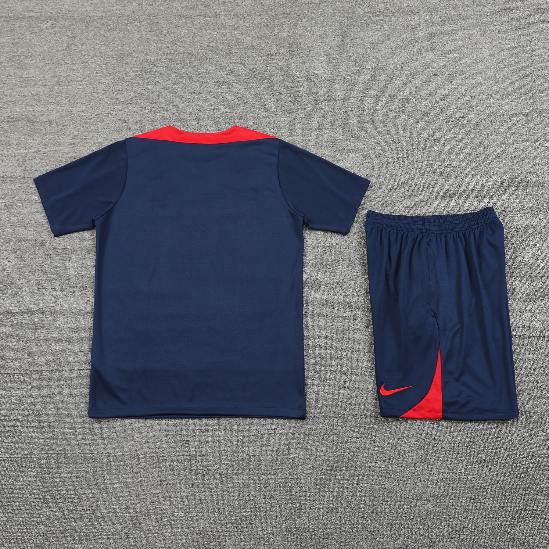 PSG Training Kit 24/25 - Dark Blue