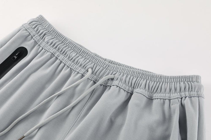 Nike Tech Fleece Set – Light Grey