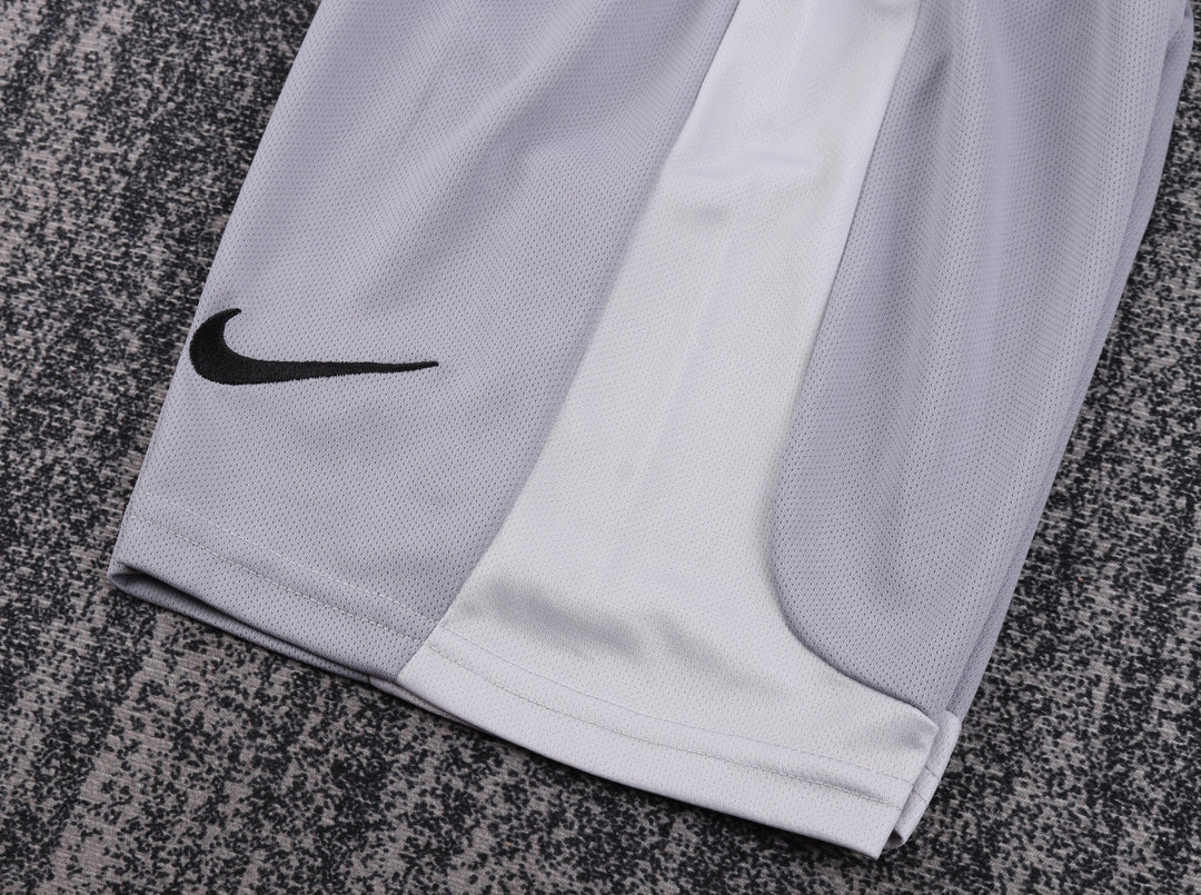 PSG 01/02 Children's Away Retro Set