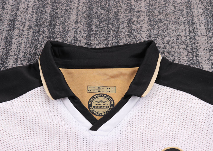 Manchester United 01/02 Children's Away Retro Set