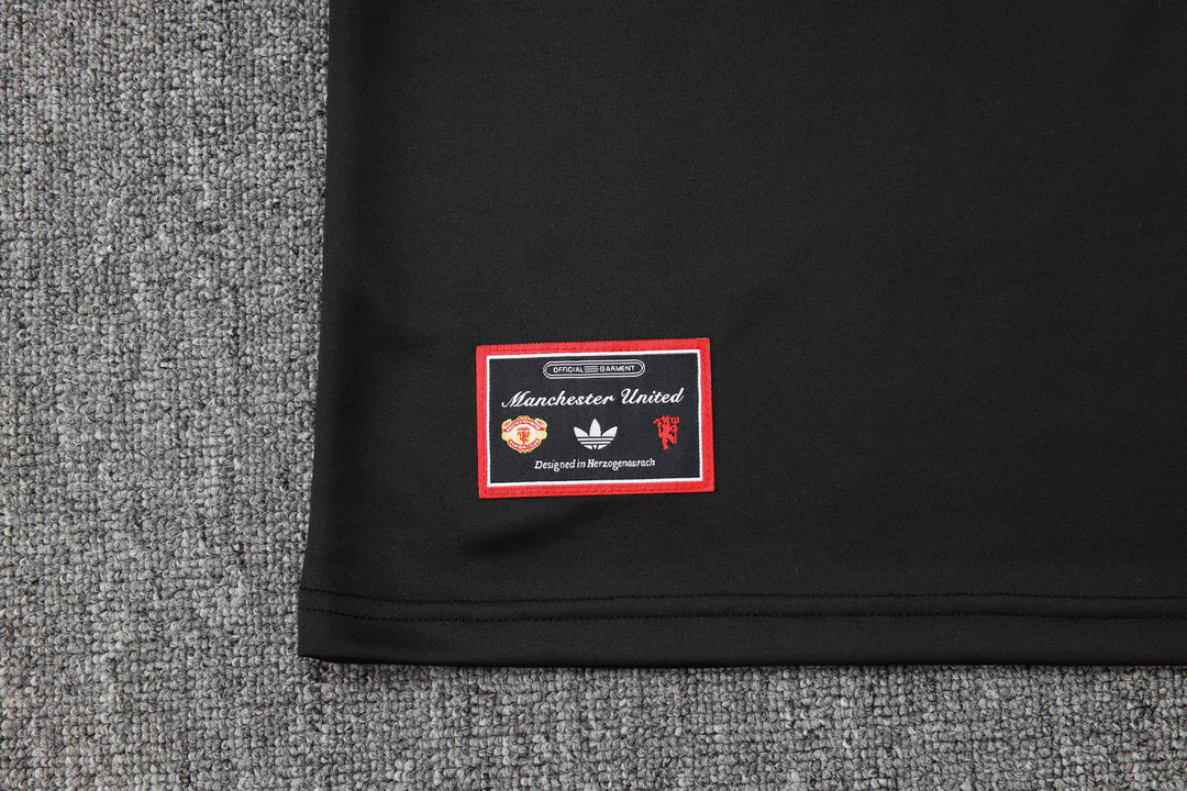 Manchester United Adidas Originals Jacket - Black