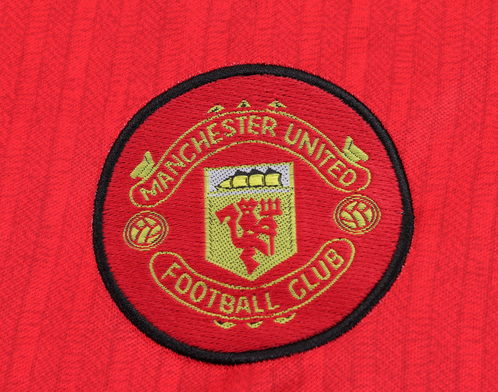 Manchester United 96/97 Children's Home Retro Set