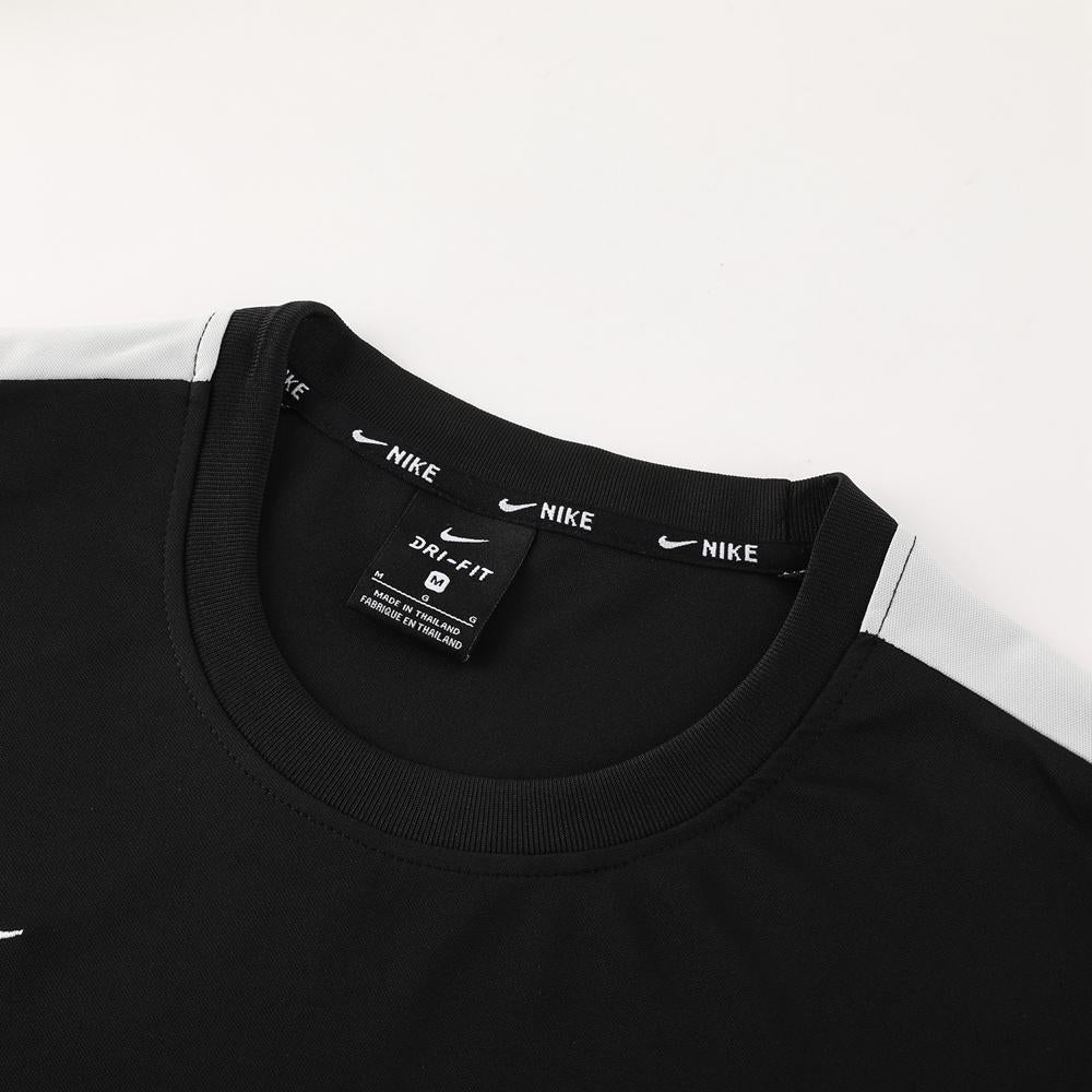 Nike Training Shirt - Black II