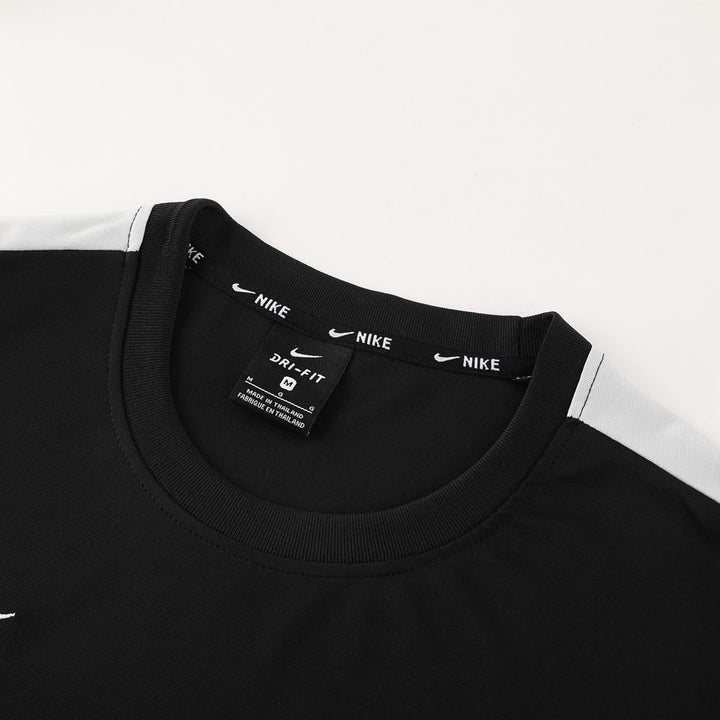 Nike Training Shirt - Black II