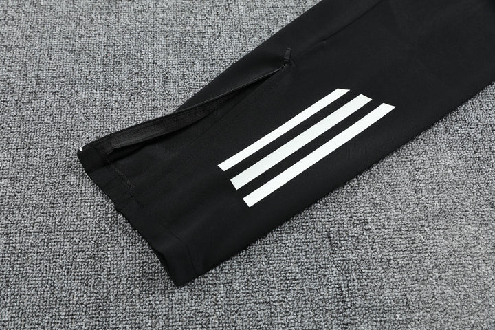 Manchester United 2025/26 Pants - Black/Red