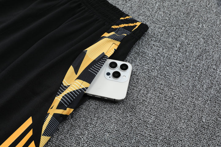 Real Madrid 2024/25 Training Short - Black/Yellow