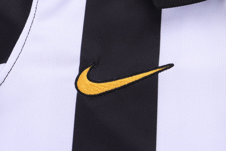 Juventus 14/15 Children's Home Retro Set