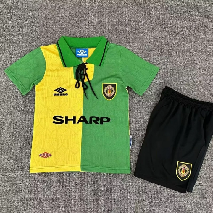 Manchester United 92/93 Children's Third Retro Set