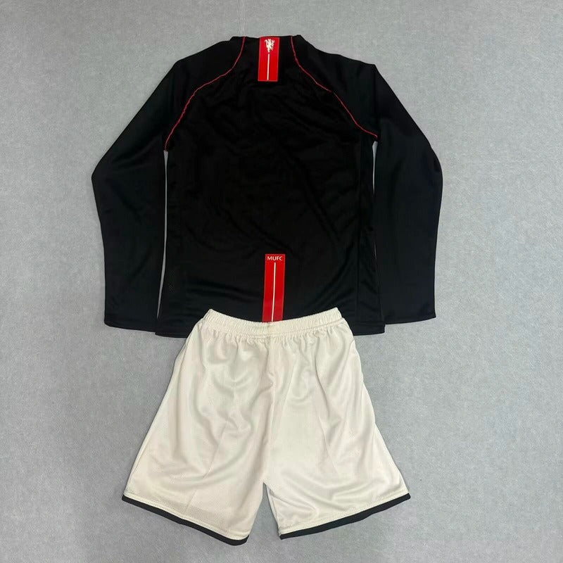 Manchester United 07/08 Children's Away Retro Set