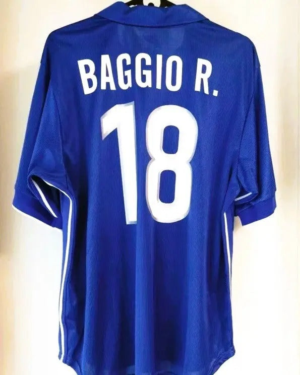 Italy 98/99 Home Retro Shirt - BAGGIO #18