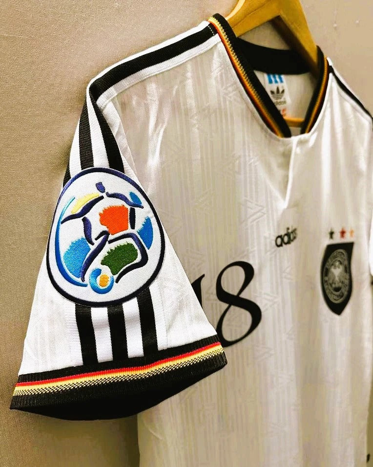 Germany 96/97 Home Retro Shirt - KLINSMANN #18 (+Patches)