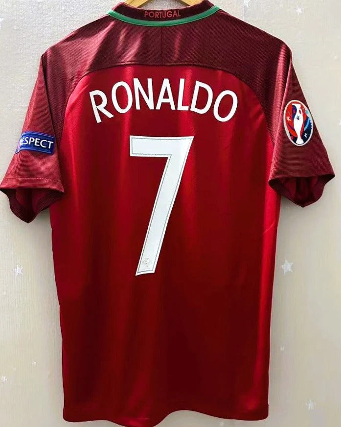 Portugal 16/17 Home Retro Shirt - RONALDO #7 (+Patches)