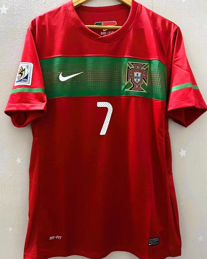 Portugal 10/11 Home Retro Shirt - RONALDO #7 (+Patches)